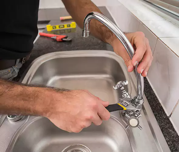 Local Experts for Faucet Repair in Lindenhurst, NY:Schedule Affordable Faucet Repair Services with Us