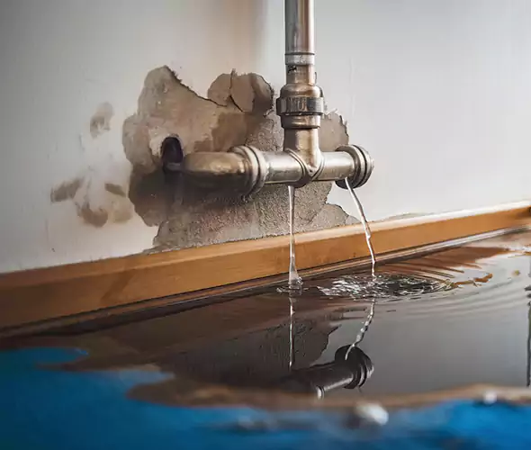 Professional Water Damage Restoration Experts in Lindenhurst, NY — Fast, Reliable & Certified